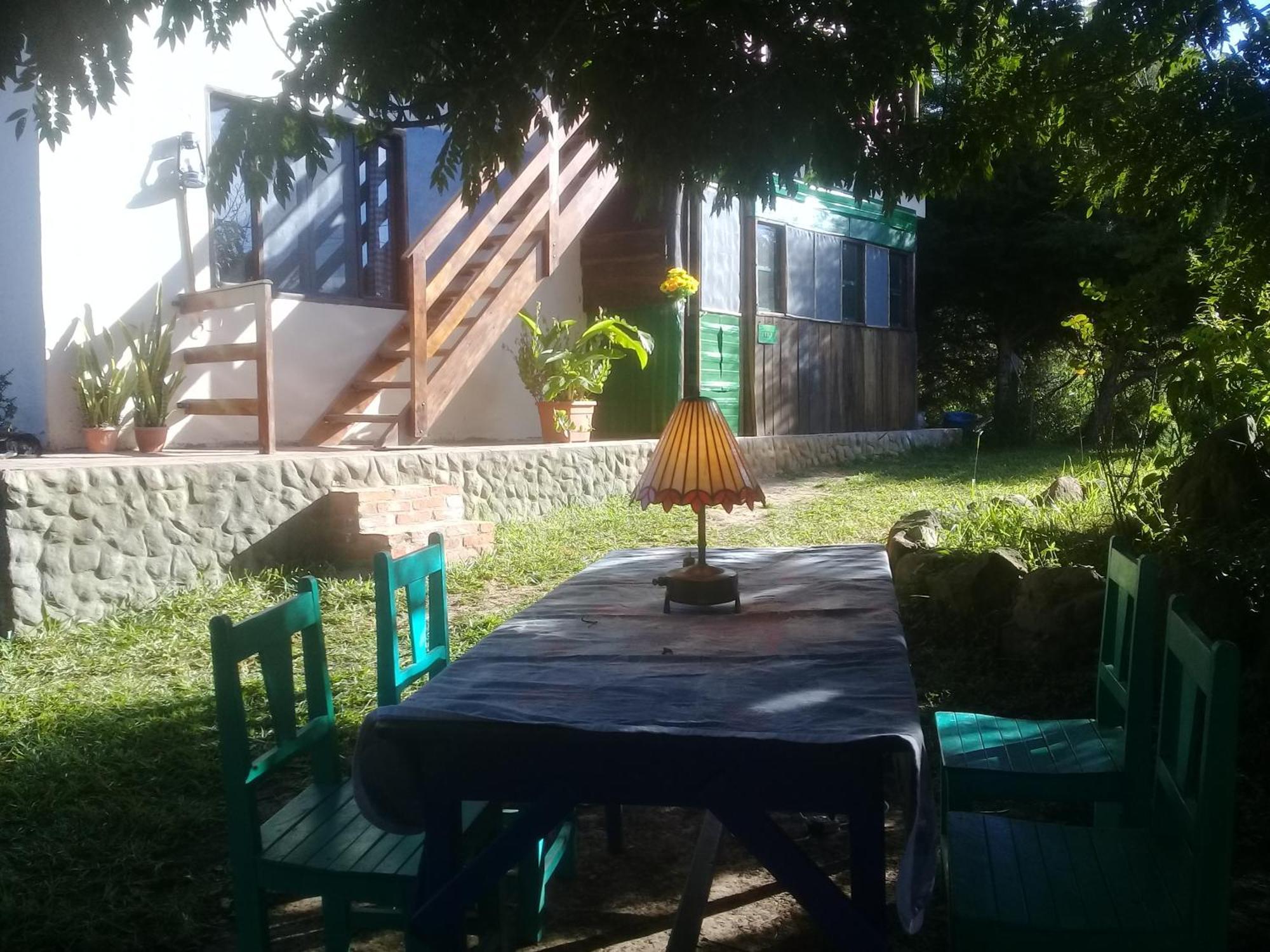 Los Aventureros Hostel Samaipata Exterior photo